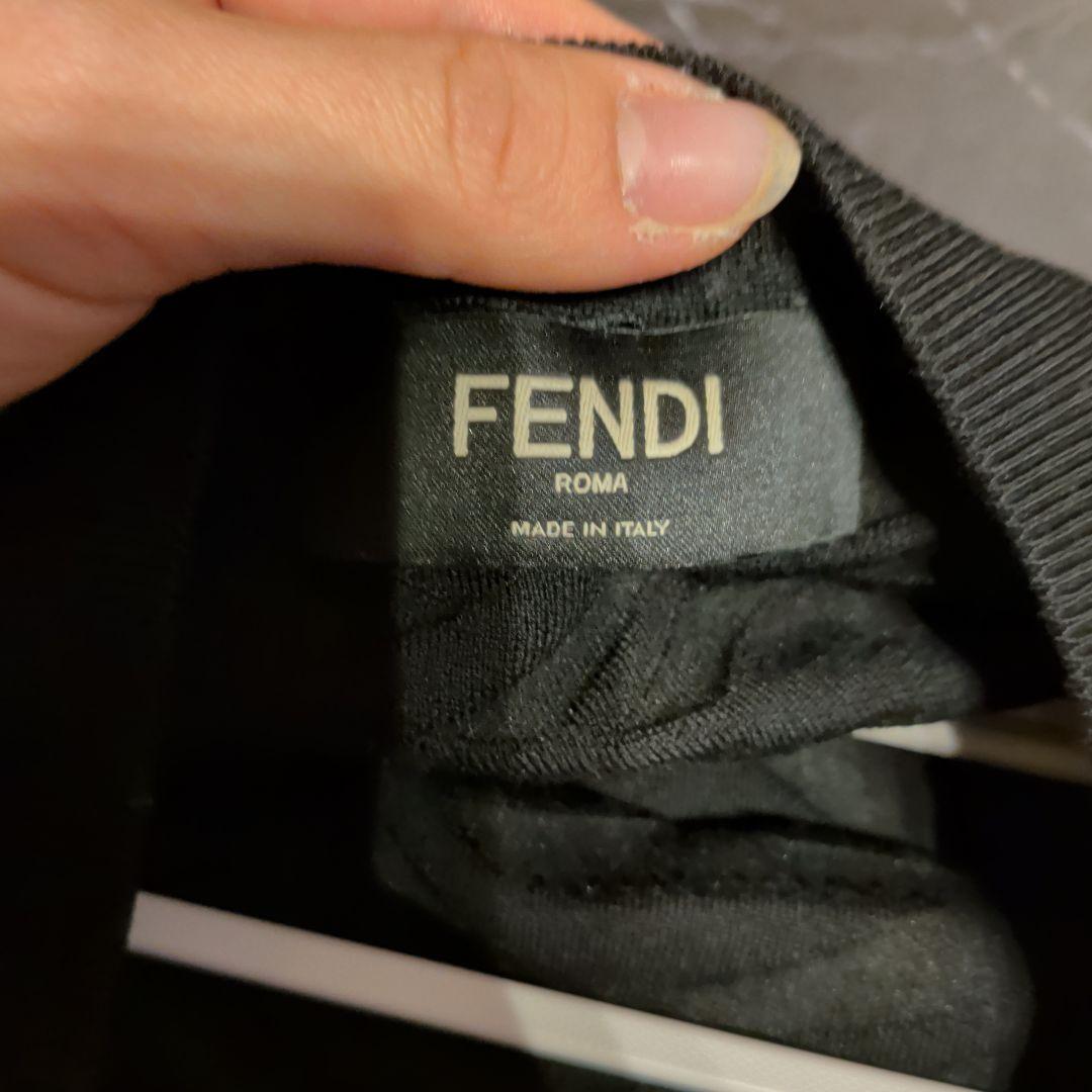 FENDI ブラック セーター