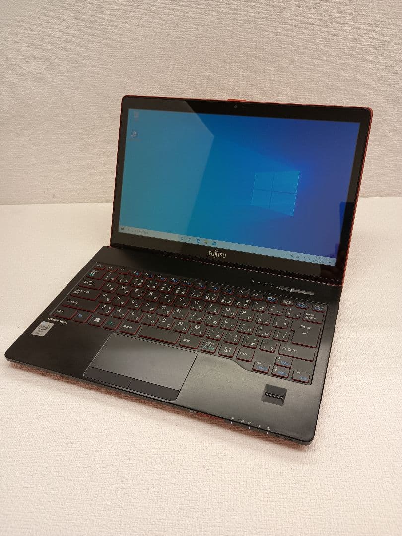 & LIFEBOOK SH90/T FMV90TRD1　Corei5 8GB