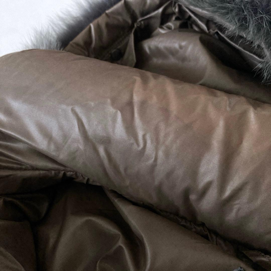 ピ*屋様 【大きいサイズ】デュベティカ デネブ ロングダウンコート 42 フォッ