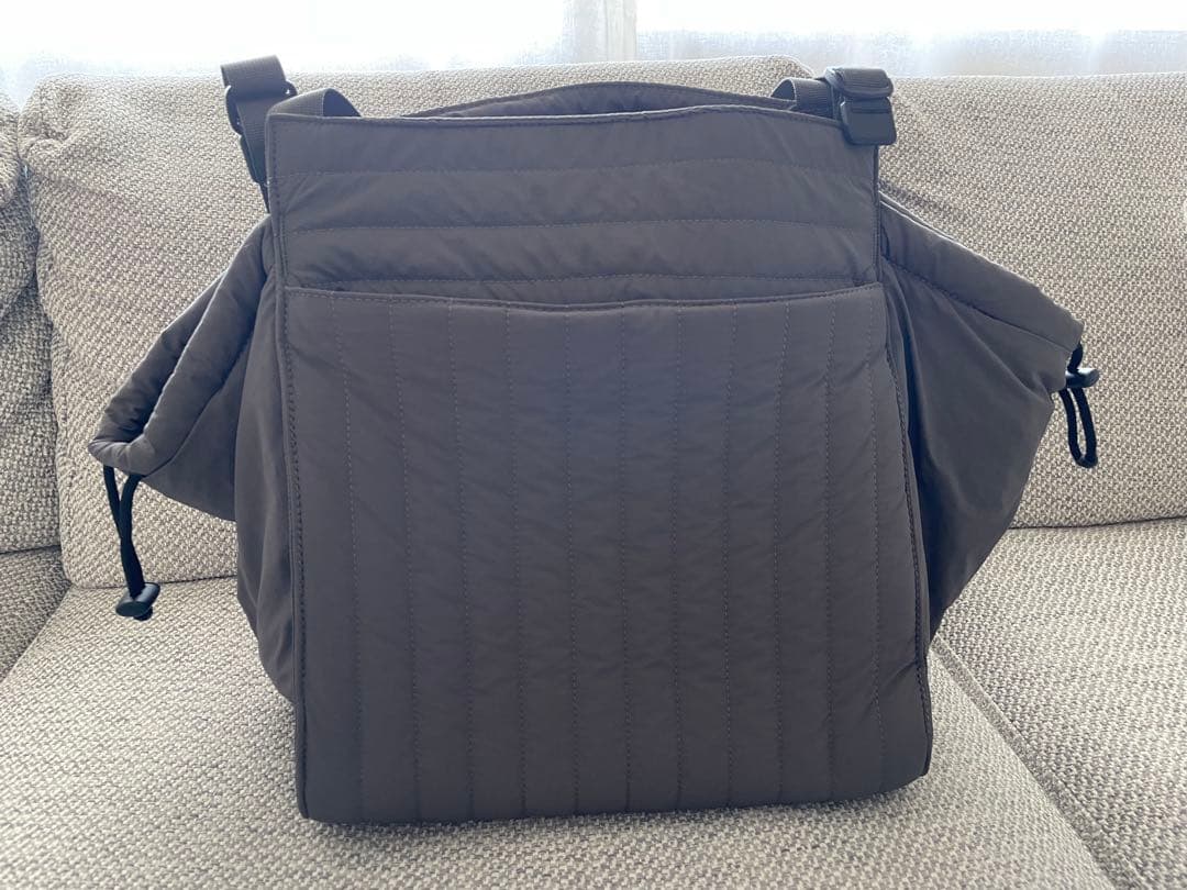 SOLPRESA ソルプレーサ　キルティング トートバッグ