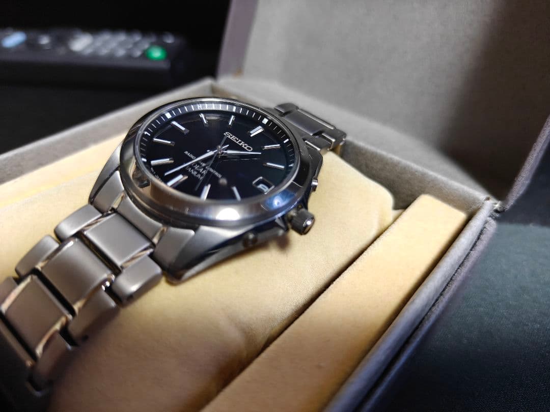 SEIKO SBTM217 ソーラー電波　チタン