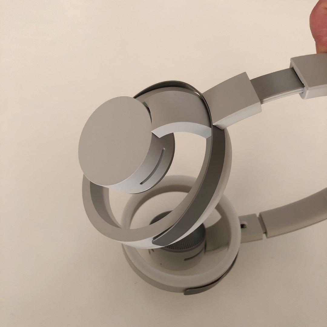 nwm ONEヘッドホン・ライトグレイ