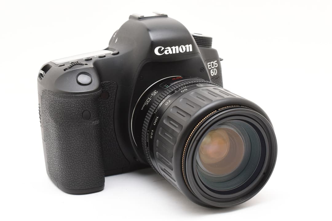 Canon EOS 6D 5,857ショット!! 標準～中望遠レンズ #8430
