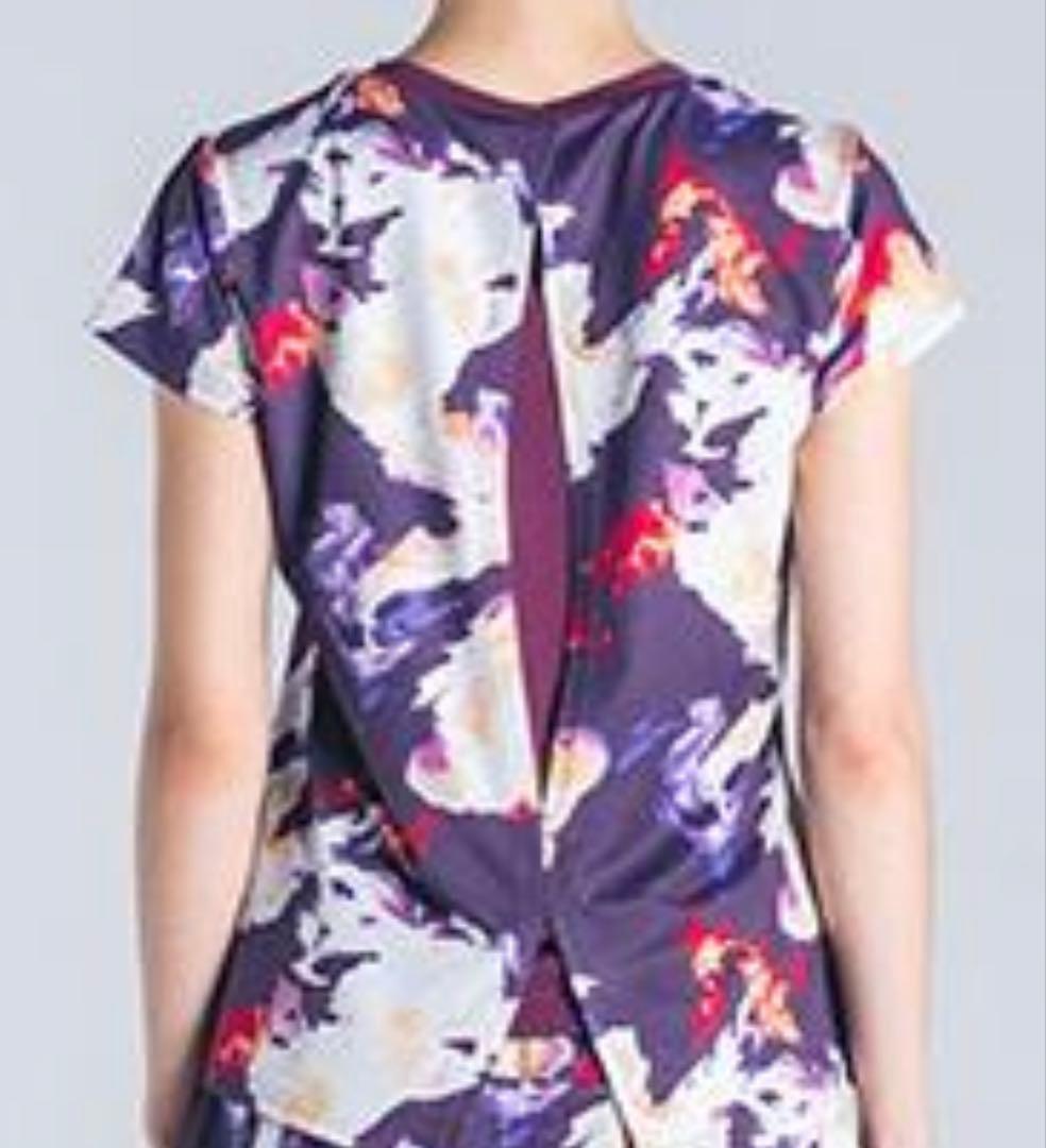 Admiral 紫花柄ショートスリーブウェア