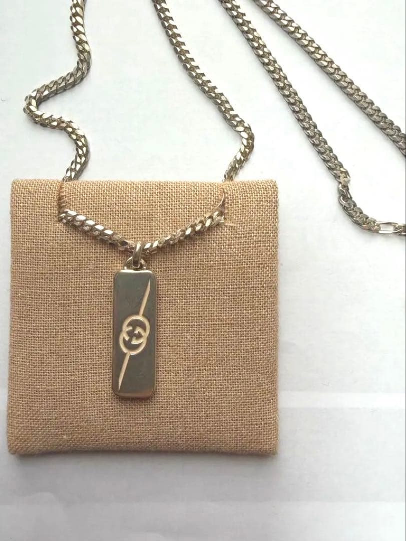 GUCCI ダイアゴナル インターロッキングG ネックレス