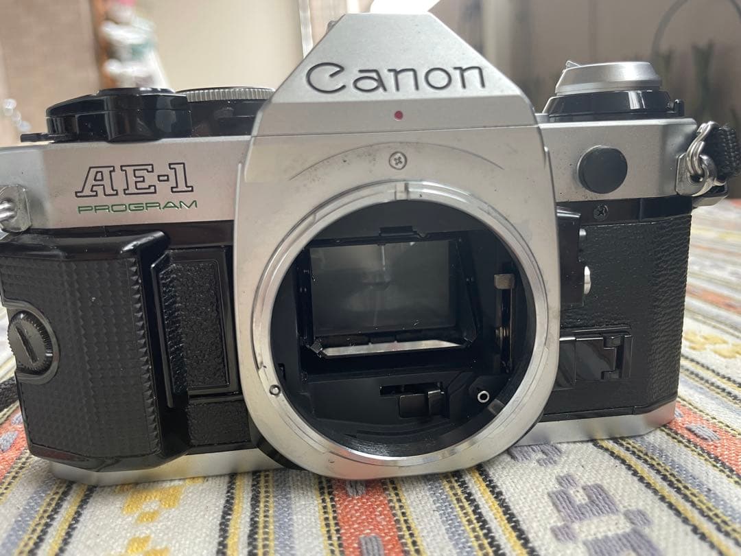 CANON AE-1 PROGRAM　50ｍｍ　グリップ、シグマzoomレンズ付
