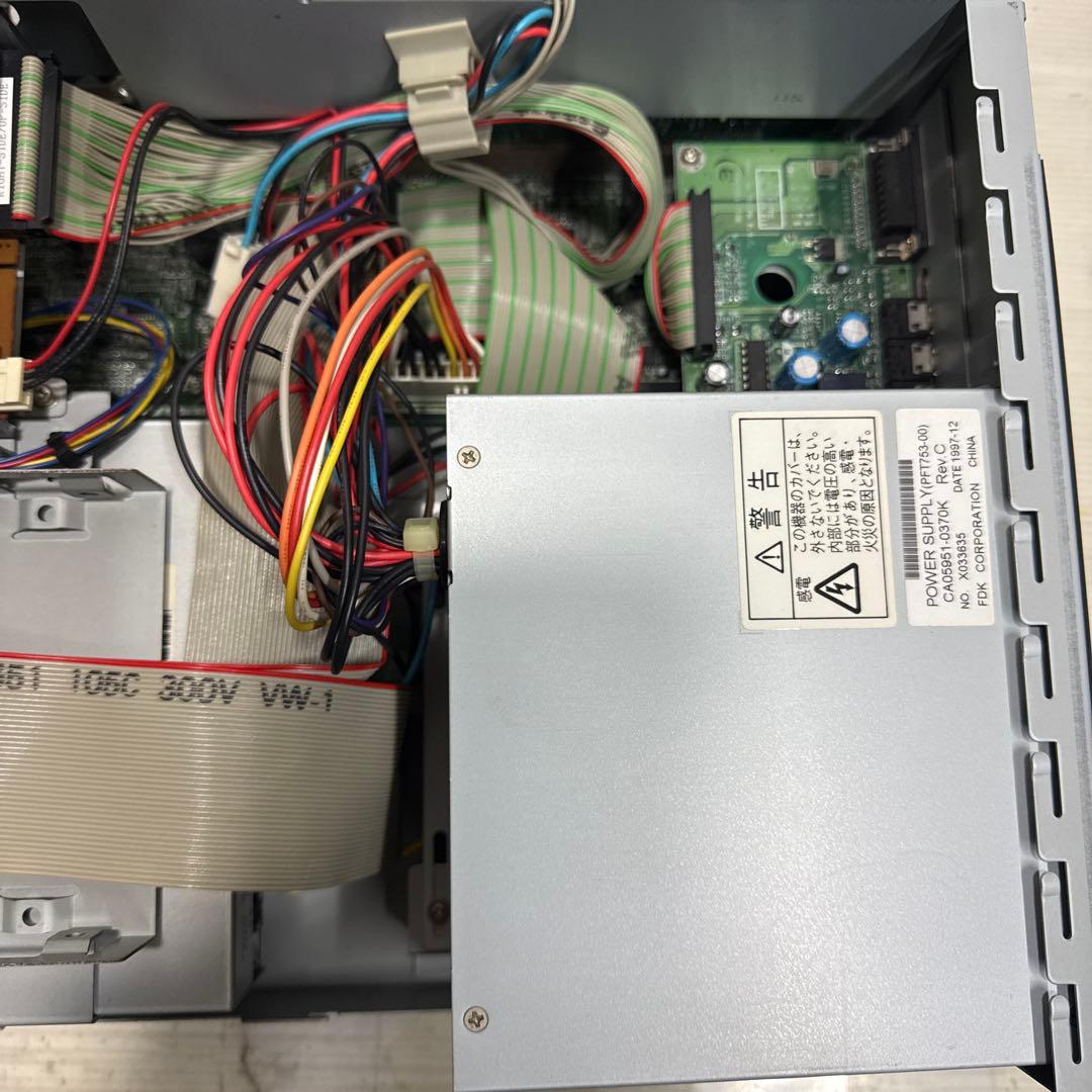 Windowsデスクトップ FUJITSU FMV-DESKPOWER SV205 Windows95