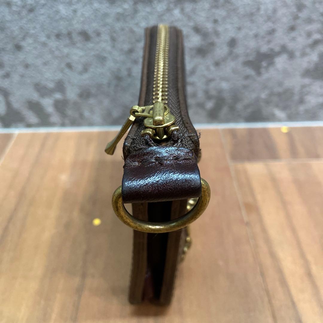 希少 HTC ミニウォレット ケース ブラススタッズ×ダークブラウン