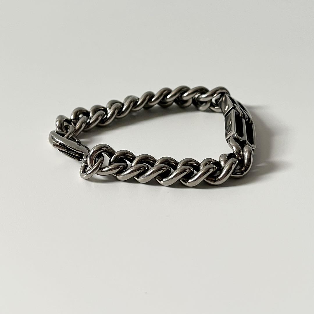 バレンシアガ　BBアイコン グルメット　ブレスレット　シルバー　Mサイズ　ロゴ