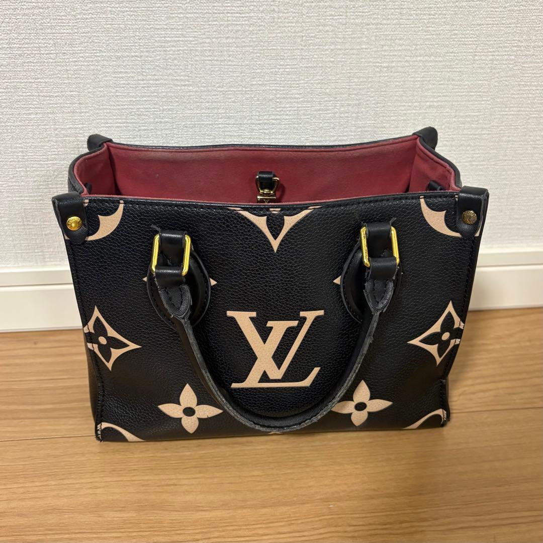 Louis Vuitton モノグラムハンドバッグ　オンザゴー　pm