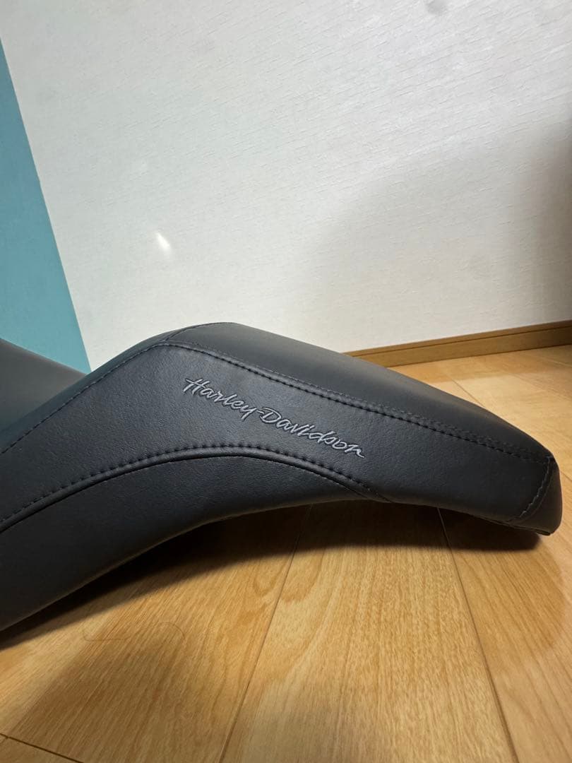 Harley Davidson シート 黒