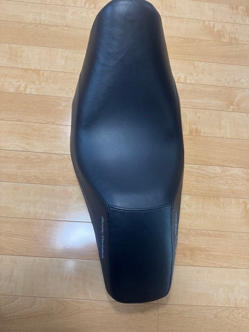 Harley Davidson シート 黒