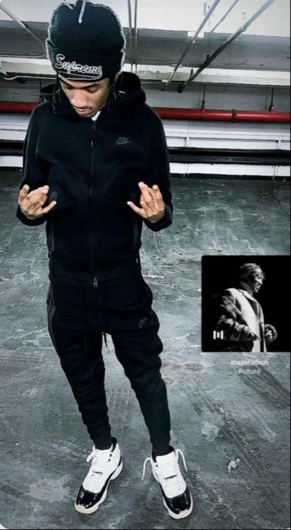 x*x様 NIKEテックフリース上下セット ブラック