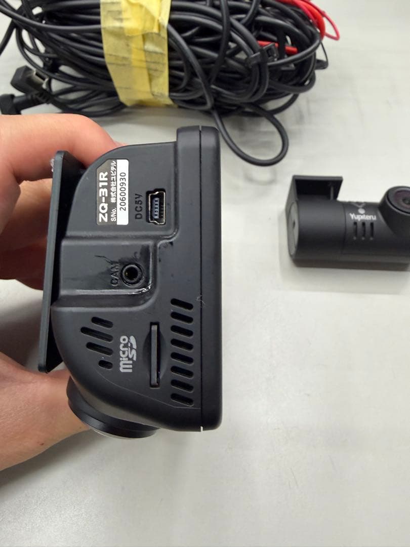 Yupiteru ZQ-31R ドライブレコーダー SUPERCATレーダー付