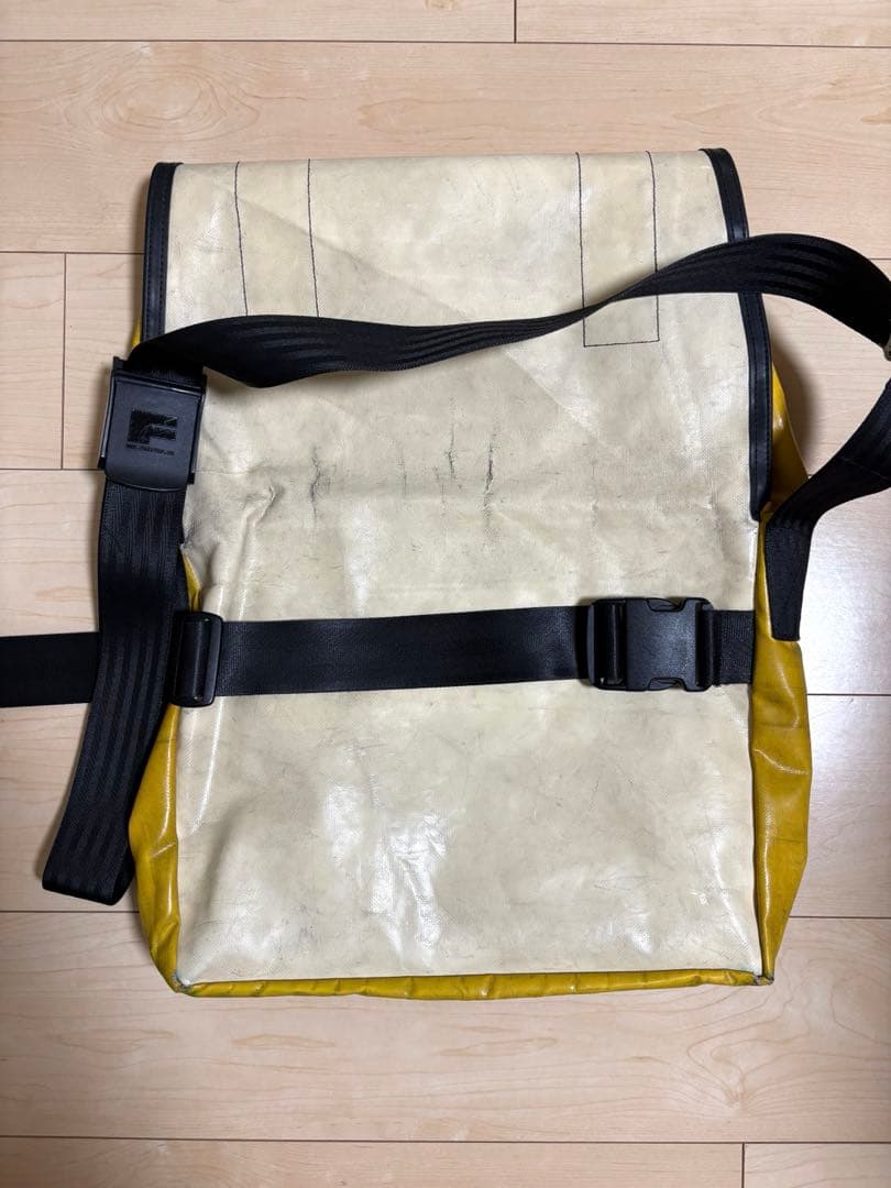 【値下しました】FREITAG フライターグ　メッセンジャーバッグ