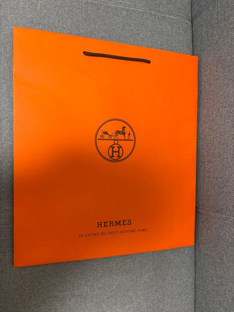 エルメス　箱と紙袋とリボンのみ　オレンジボックス　ピコタンmm 22 ラッピング