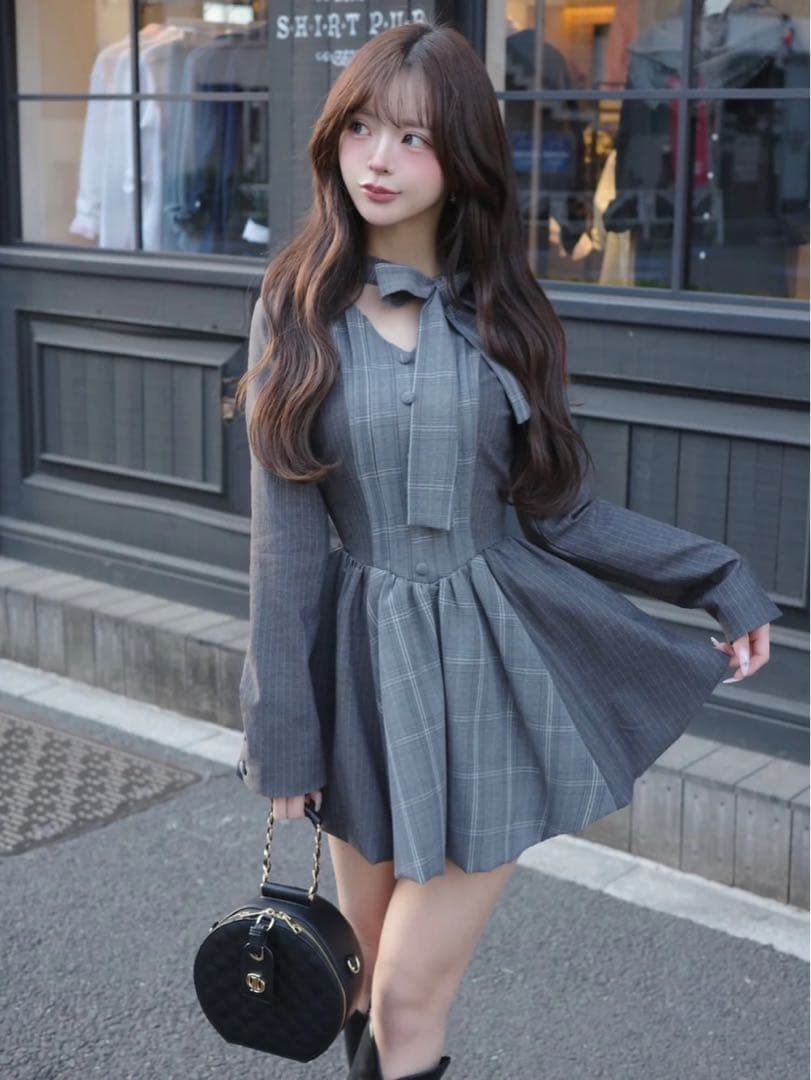 チェックストライプバルーンミニワンピース　FL GRY ノベルティーミラーつき