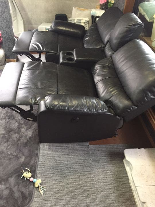 ニトリ電動リクライニングソファー