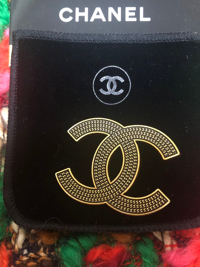 こまつなさま専用♪【新品・未使用】 CCロゴブローチ 2点セット