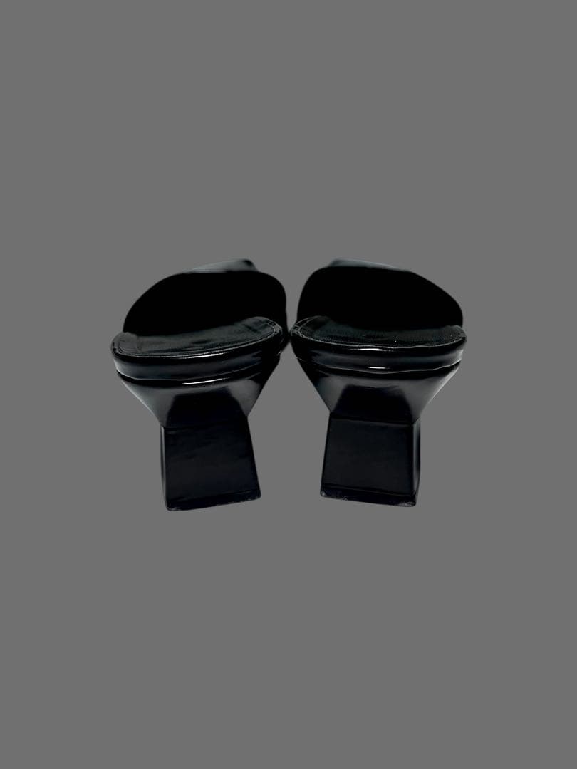 靴 PRADA Square toe leather mule