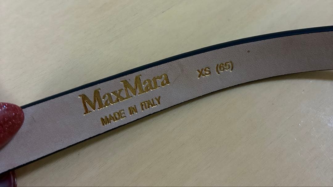 [Mグラツィアータ] カーフレザー ベルト - Black