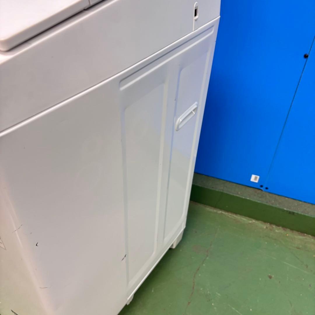 677 東芝ウルトラファインバブル洗濯機　8キロ　小型　一人暮らし　ガラストップ