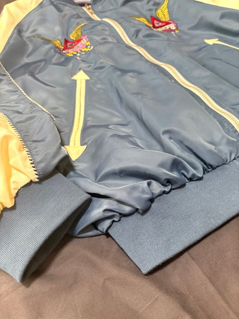 RNA スカジャン ブルー×アイボリー 刺繍入り アメカジ　Ｍサイズ