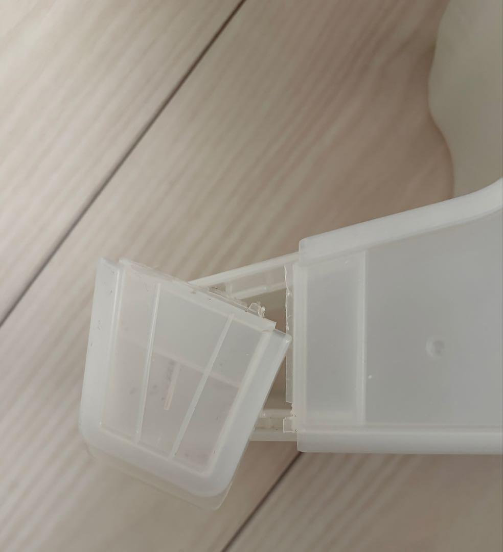 田*中様 ダイキン 除加湿ストリーマ空気清浄機 ACZ70P-W 可動品 ボタン