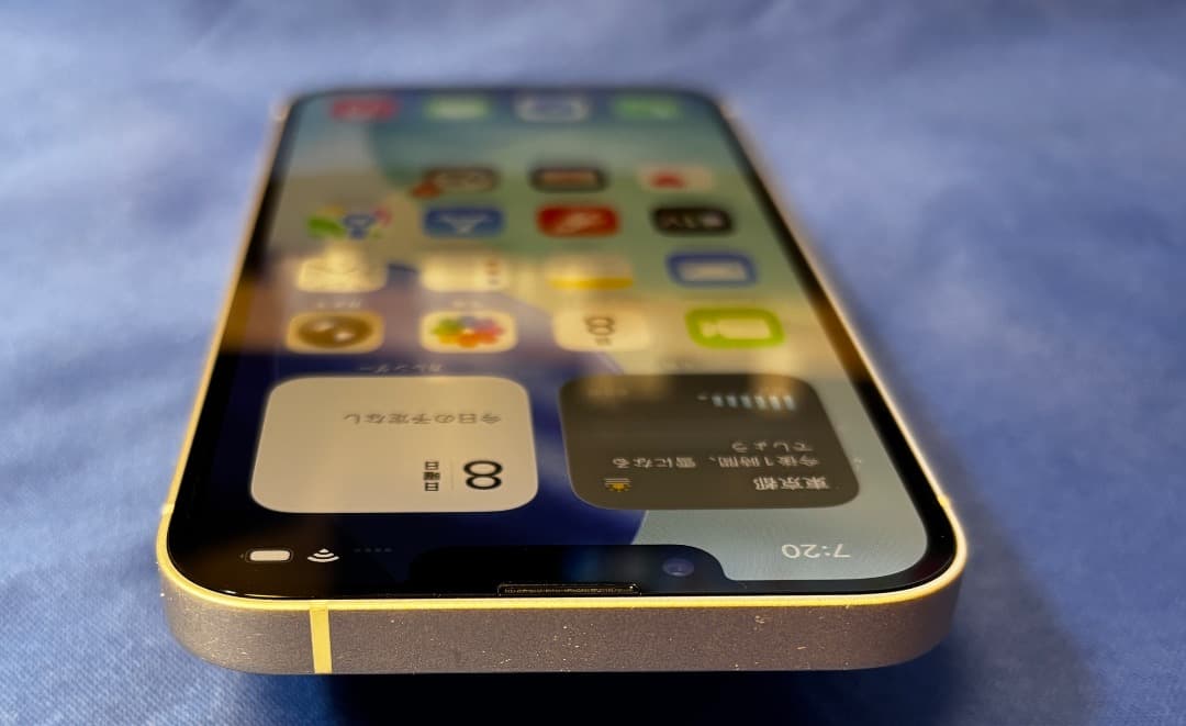 Apple iPhone 13 128GB USBケーブル付バッテリー容量92％