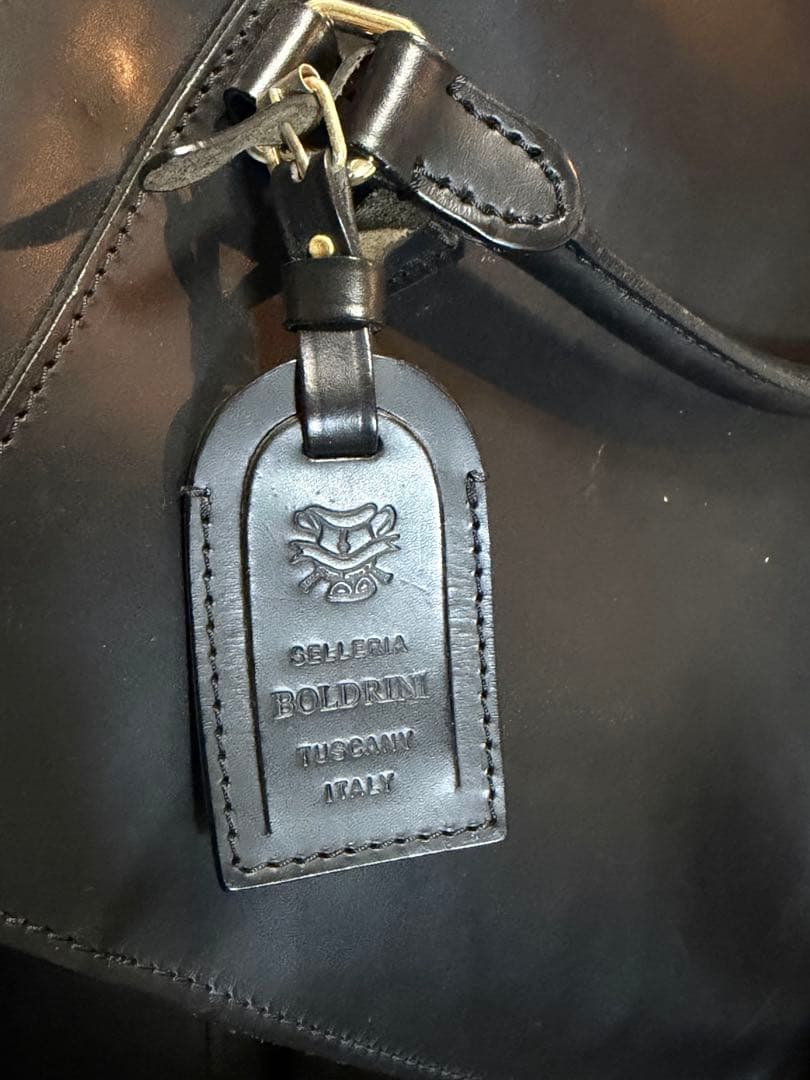 【値下げ】ボルドリーニ　セレリア　ブラックレザー ビジネスバッグ