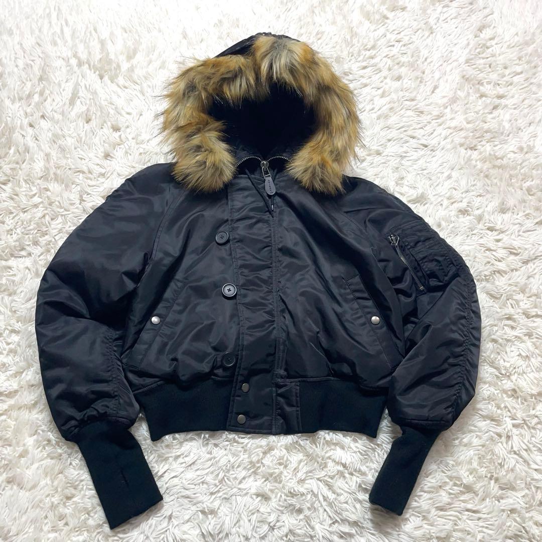 AVIREX n2b フライトジャケット 黒 短丈 【美品】