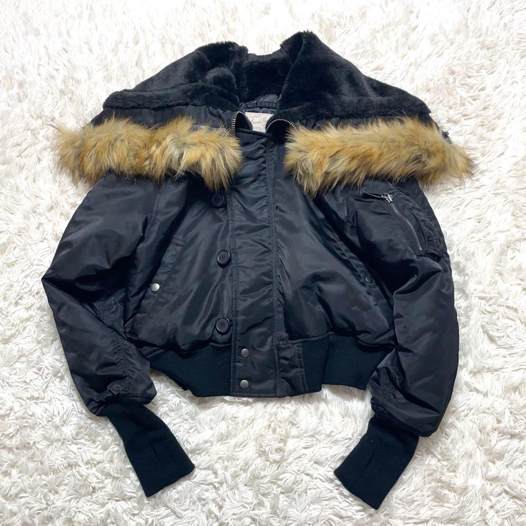 AVIREX n2b フライトジャケット 黒 短丈 【美品】