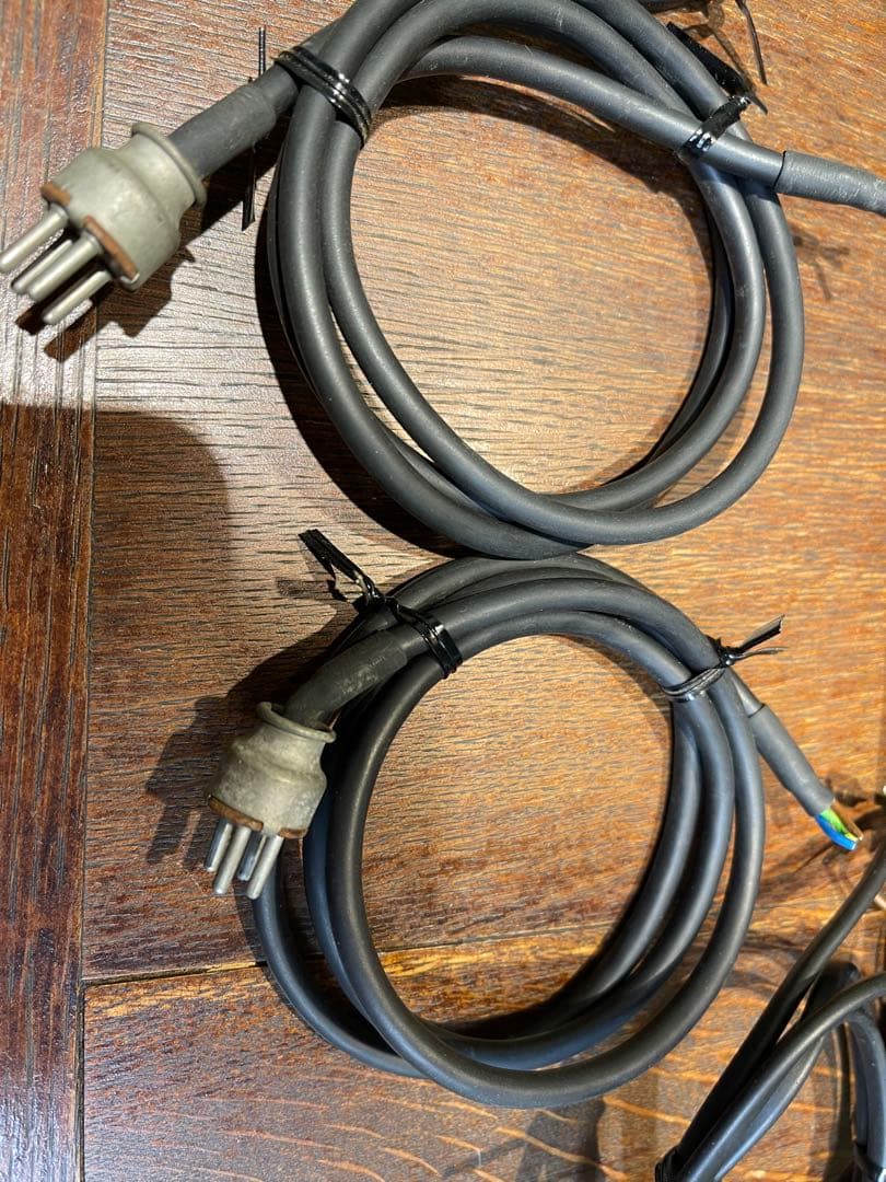 タンノイ アーデンスピーカー端子とユニット接続ハーネス