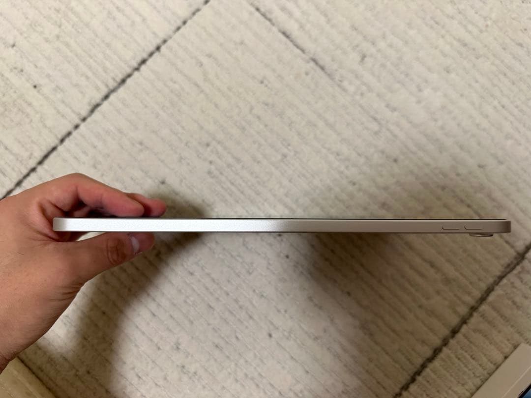 限定値下げ！！iPad第十世代(スターライト.128GB)