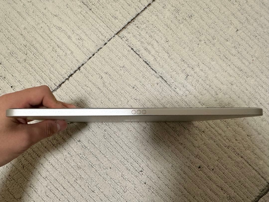 限定値下げ！！iPad第十世代(スターライト.128GB)