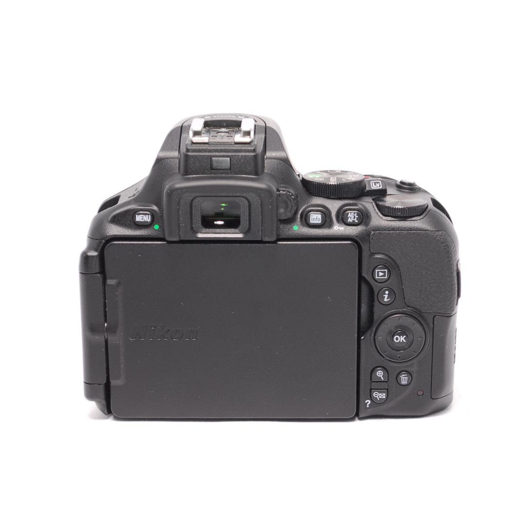 ❤即購入1000円OFF❤ Nikon D5600 手振れ補正搭載 高倍率レンズ