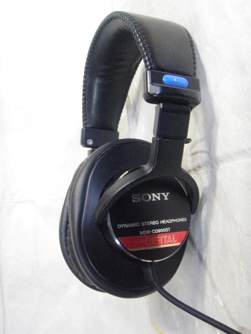 美品　SONY MDR-CD900ST 音出確認済 モニターヘッドホン 22