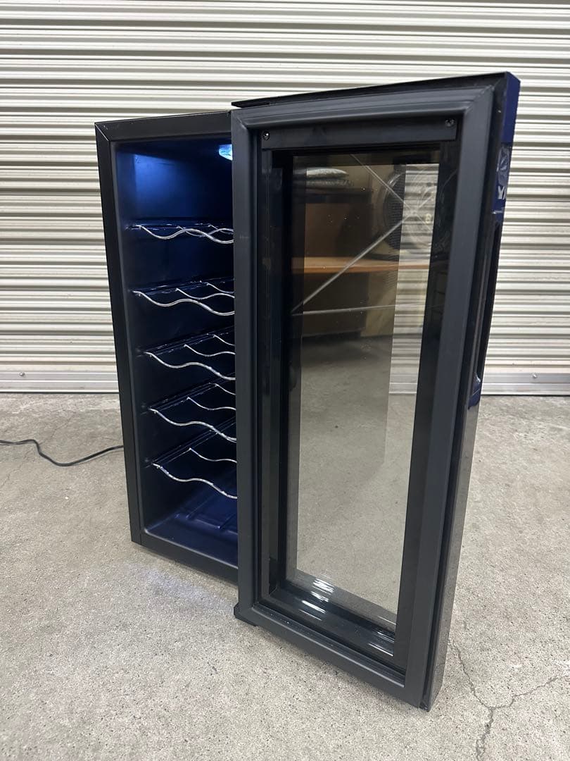 【アイリスオーヤマ】ワインセラー 12本33L ペルチェ式 PWC-331P-B