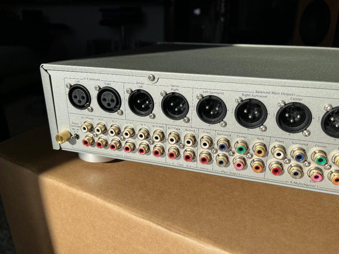 PARASOUND パラサウンド P7 プリアンプ 7.1ch