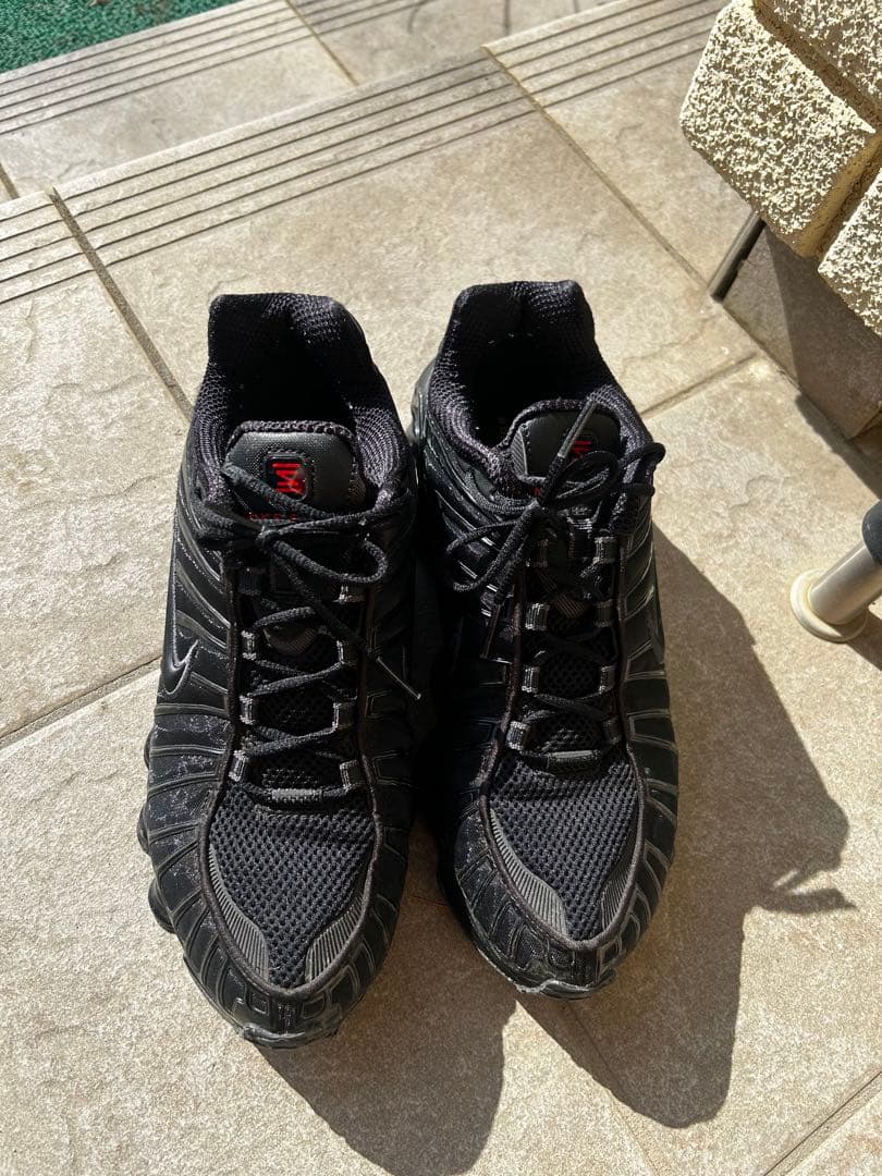 Nike ショックスブラック スニーカー