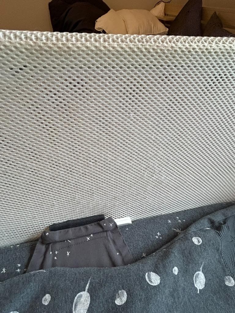 SNOO スマートスリーパー ベビーベッド – 安全