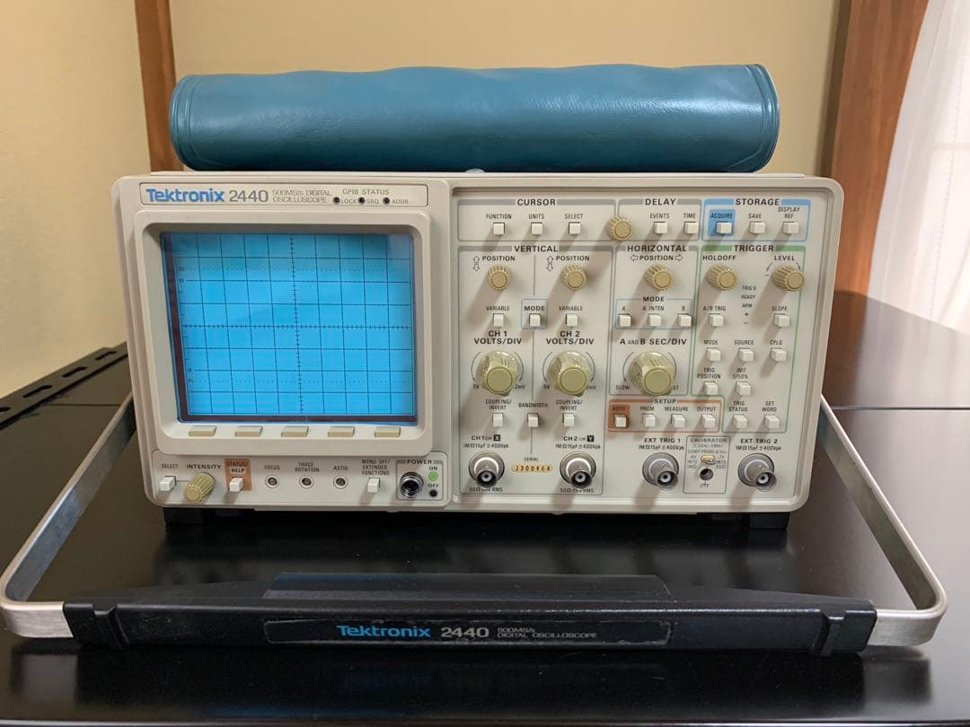 【テクトロニクス】デジタルストレージオシロスコープ