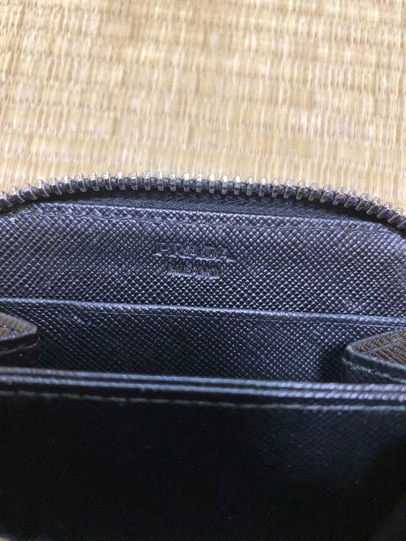 PRADAプラダ ケース 三角ロゴ サフィアーノレザー　美品