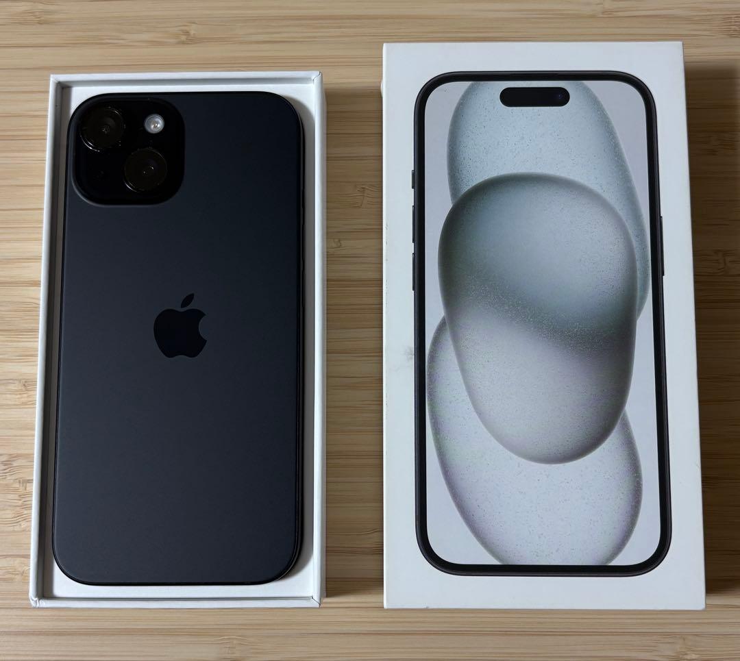 【美品】iPhone15 128GB ブラック