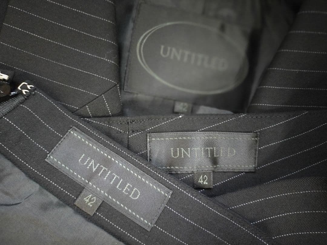 超美品 アンタイトル 大きいサイズ 42 2ボトムスーツ クロ ストライプ