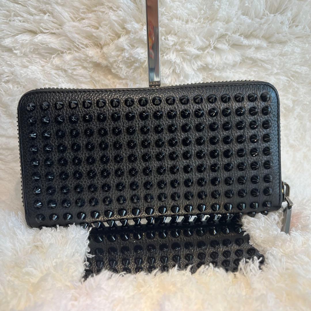 ✨美品✨ ルブタン 長財布　パネトーネ ラウンドジップ　ブラック　レザー