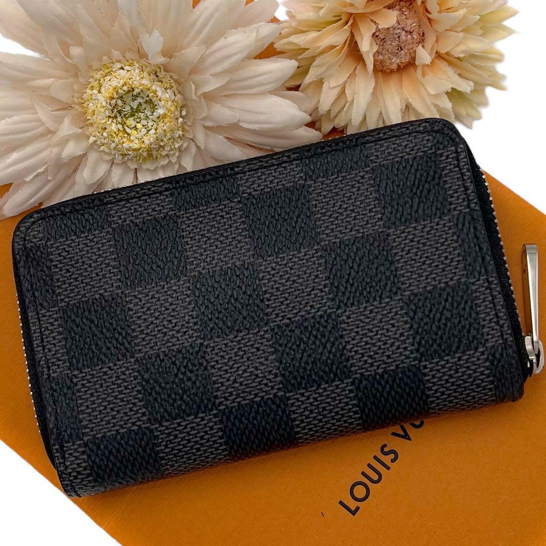 218 たぁぼさん用美品 箱付き ルイヴィトン ダミエグラフィット 小銭入 黒