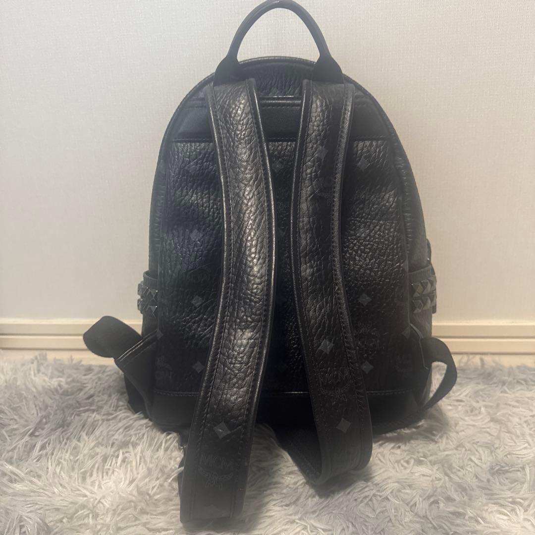 正規品 定価185900円 MCMリュック 黒 スモールサイズ