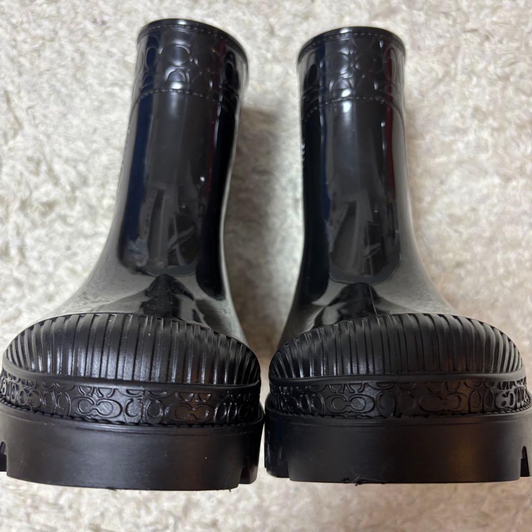美品　コーチ　レディースレインブーツ　シグネチャー　黒