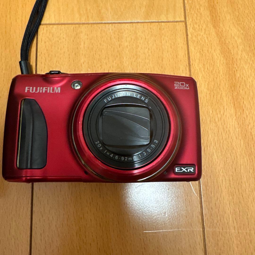 デジタルカメラ Canon EOSKiss x4 FUJIFILM Fine Pix F900